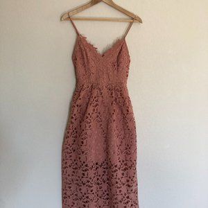 ASTR the Label Pink Lace Midi Dress